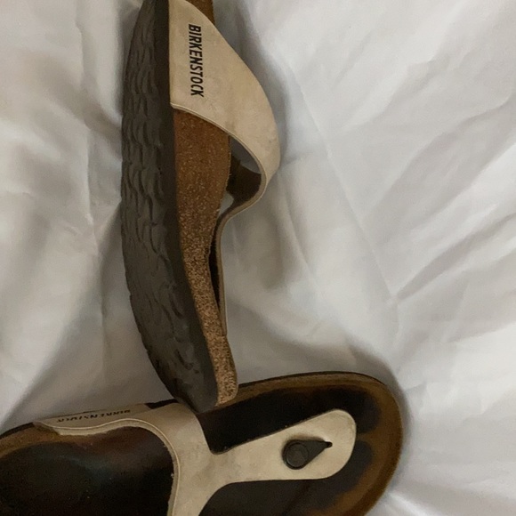 Women’s Birkenstock’s - Picture 2 of 4